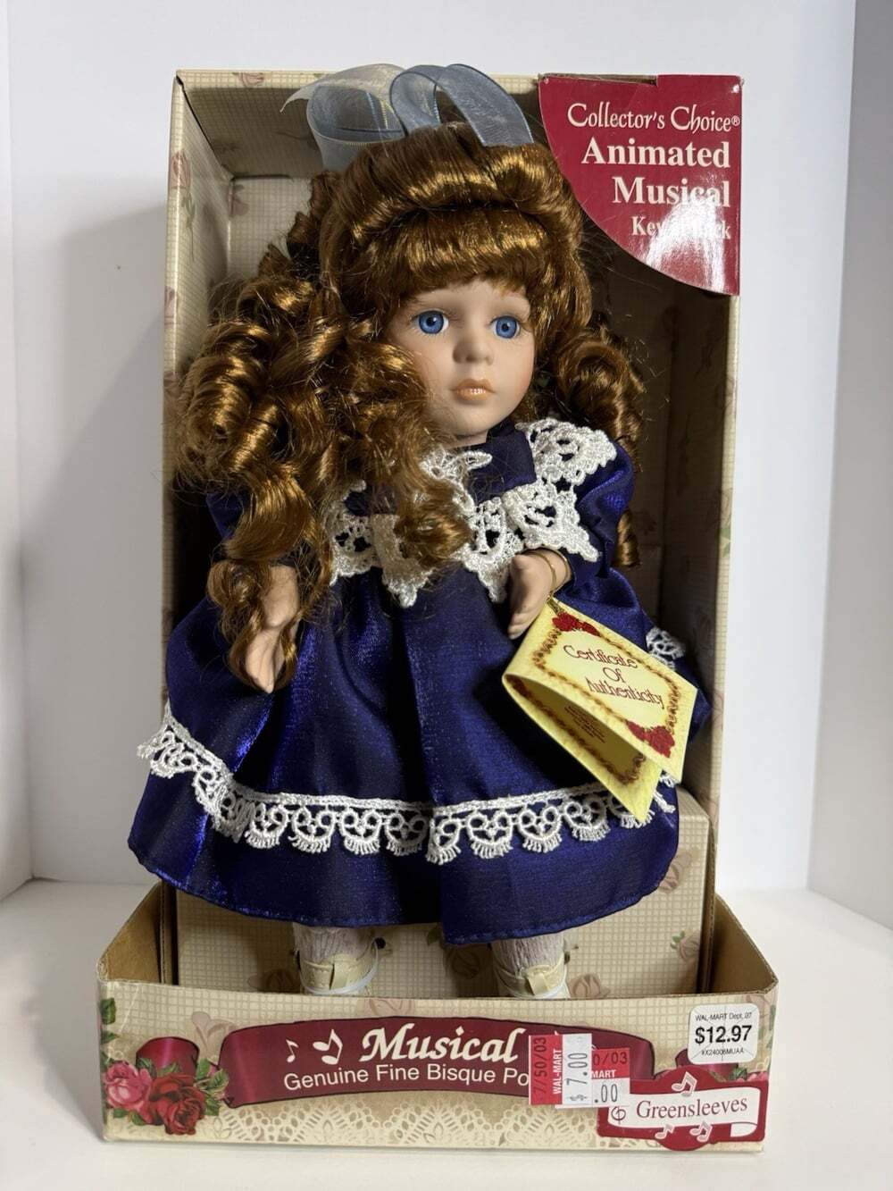 Dee Dee Collector’s Choice Animated Music Porcelain Doll Blue Dress Greensleeves